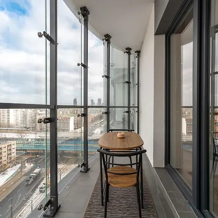 דירה Wola Tower *