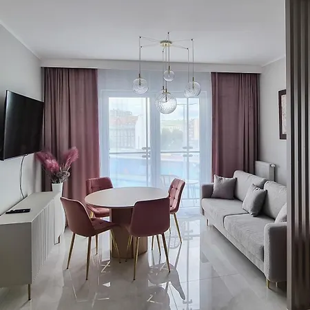 Wola Tower דירה ורשה