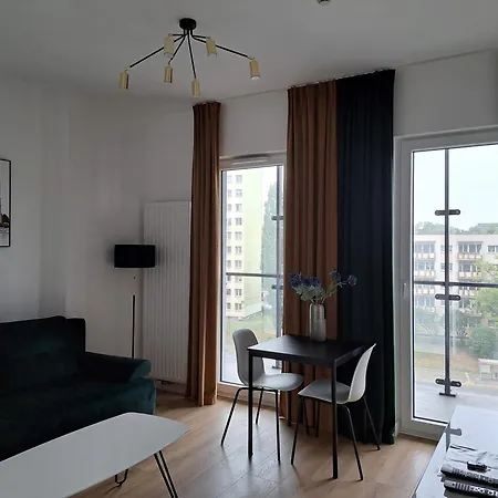 Apartman Wola Tower Varsó