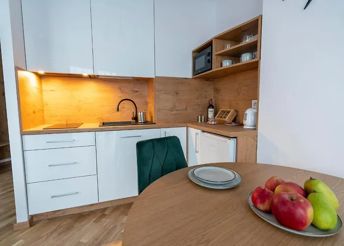 Wola Tower Apartment *